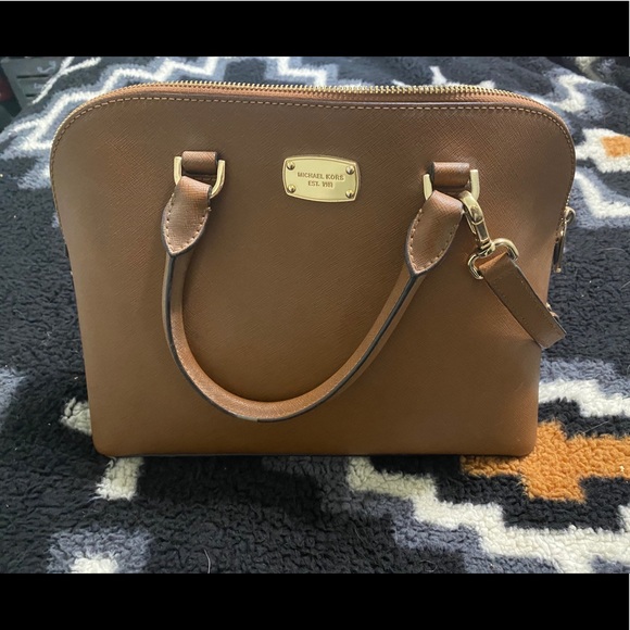 Michael Kors Handbags - Michael Kors Tan Shoulder Bag